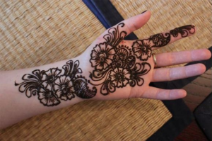 simple mehndi Floral design 